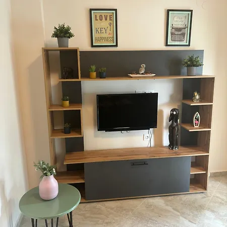 Apartman Tara * Nea Kallikrateia